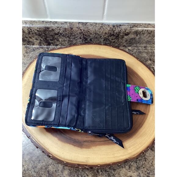 Vera Bradley Wallet/Coin Purse w/Medallion Turn Lock - Picture 3 of 11